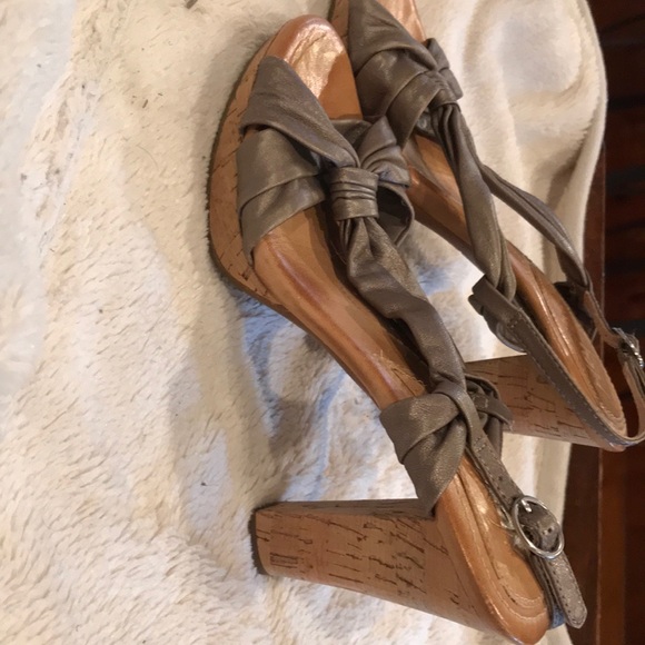 Nala Platform Cork Heels - Picture 3 of 4